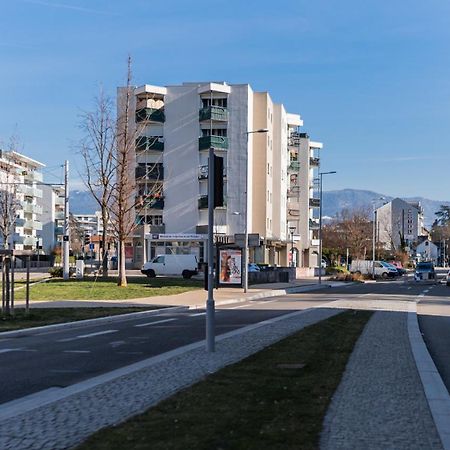 Lac-Montagne-Leman-Geneva, Garage, Tram Annemasse Esterno foto